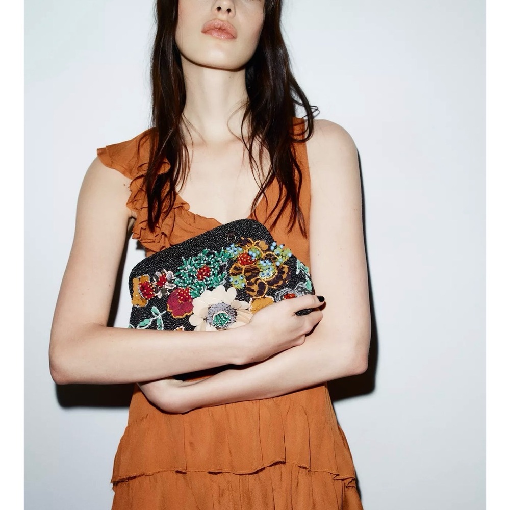 Zara adorable Beaded Chain Shoulder Bag Purse in Multicolor flower detail NEW - Picture 16 of 17